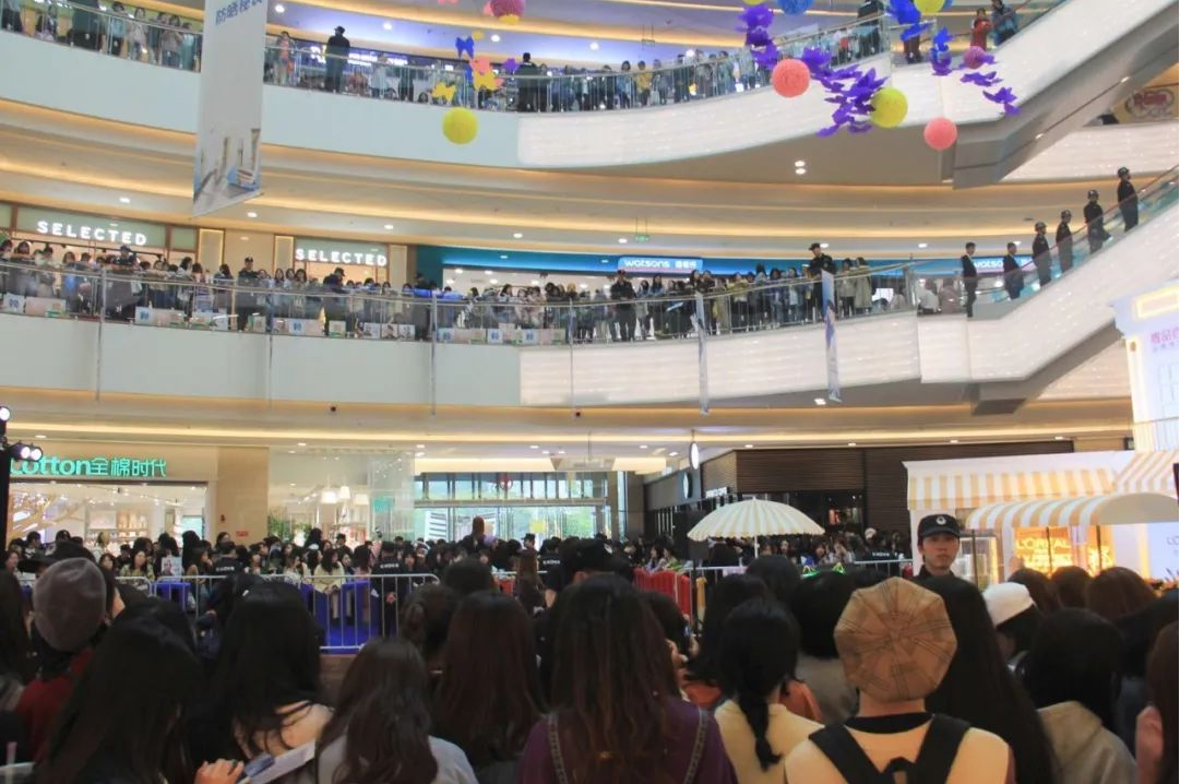 長沙紅光保安服務(wù)有限公司,長沙安保服務(wù),長沙安全服務(wù),長沙非武裝押運(yùn),勞務(wù)派遣服務(wù)