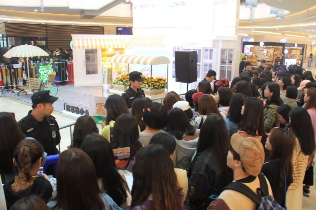 長沙紅光保安服務(wù)有限公司,長沙安保服務(wù),長沙安全服務(wù),長沙非武裝押運(yùn),勞務(wù)派遣服務(wù)