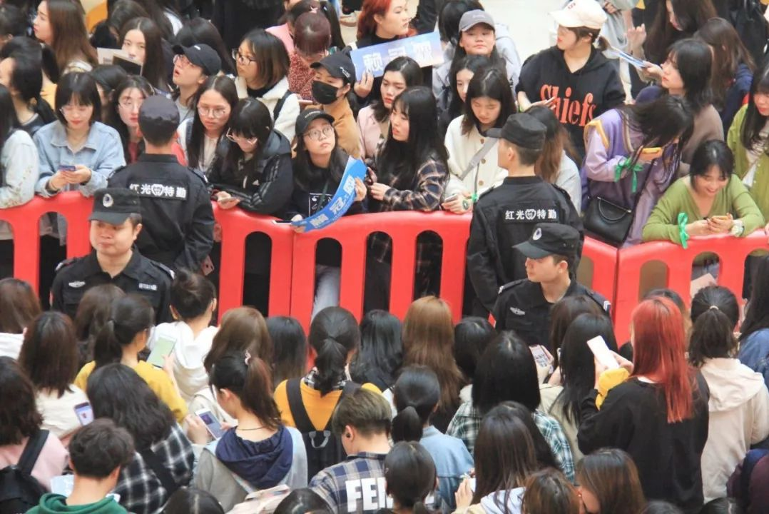 長沙紅光保安服務(wù)有限公司,長沙安保服務(wù),長沙安全服務(wù),長沙非武裝押運(yùn),勞務(wù)派遣服務(wù)