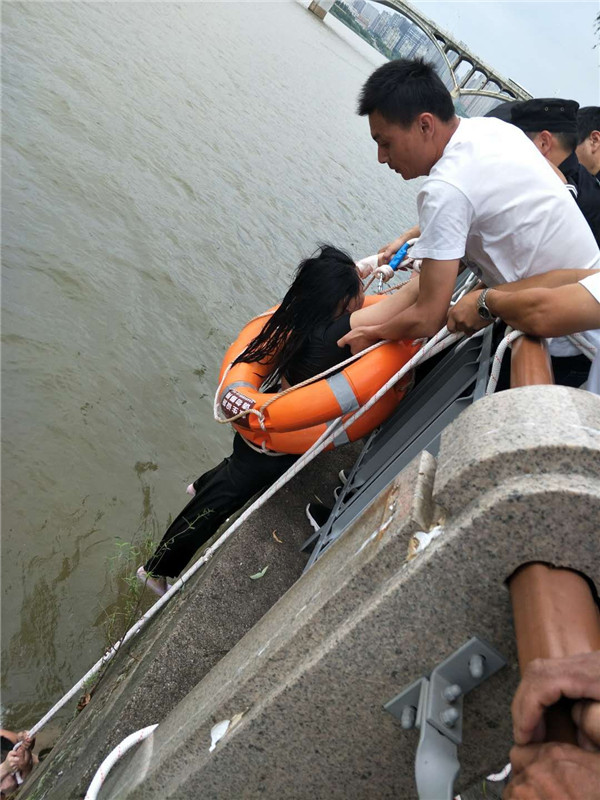 長(zhǎng)沙紅光保安服務(wù)有限公司,長(zhǎng)沙安保服務(wù),長(zhǎng)沙安全服務(wù),長(zhǎng)沙非武裝押運(yùn),勞務(wù)派遣服務(wù)