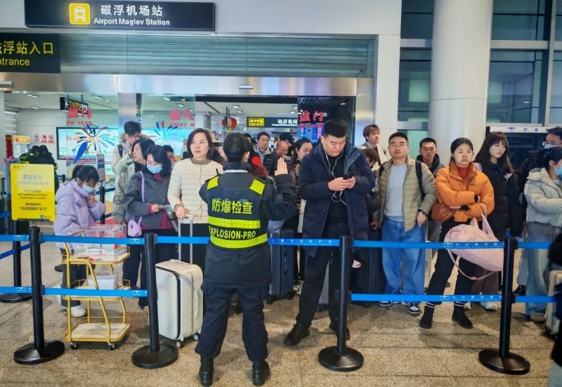 長沙紅光保安服務(wù)有限公司,長沙安保服務(wù),長沙安全服務(wù),長沙非武裝押運(yùn),勞務(wù)派遣服務(wù)