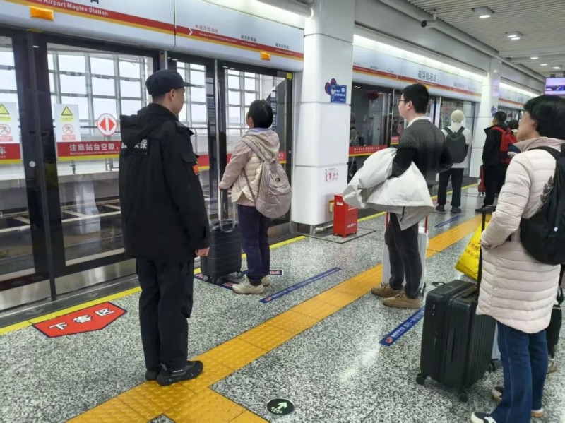 長沙紅光保安服務(wù)有限公司,長沙安保服務(wù),長沙安全服務(wù),長沙非武裝押運(yùn),勞務(wù)派遣服務(wù)