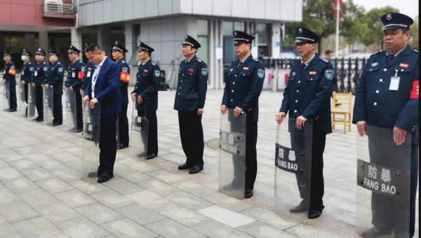 長沙紅光保安服務(wù)有限公司,長沙安保服務(wù),長沙安全服務(wù),長沙非武裝押運,勞務(wù)派遣服務(wù)