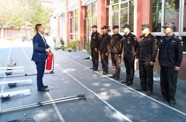 長沙紅光保安服務(wù)有限公司,長沙安保服務(wù),長沙安全服務(wù),長沙非武裝押運(yùn),勞務(wù)派遣服務(wù)