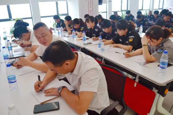 長沙紅光保安服務有限公司,長沙安保服務,長沙安全服務,長沙非武裝押運,勞務派遣服務