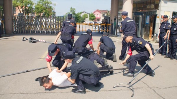 長沙紅光保安服務(wù)有限公司,長沙安保服務(wù),長沙安全服務(wù),長沙非武裝押運,勞務(wù)派遣服務(wù)